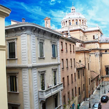 Residenza Cavour 3* Πάρμα