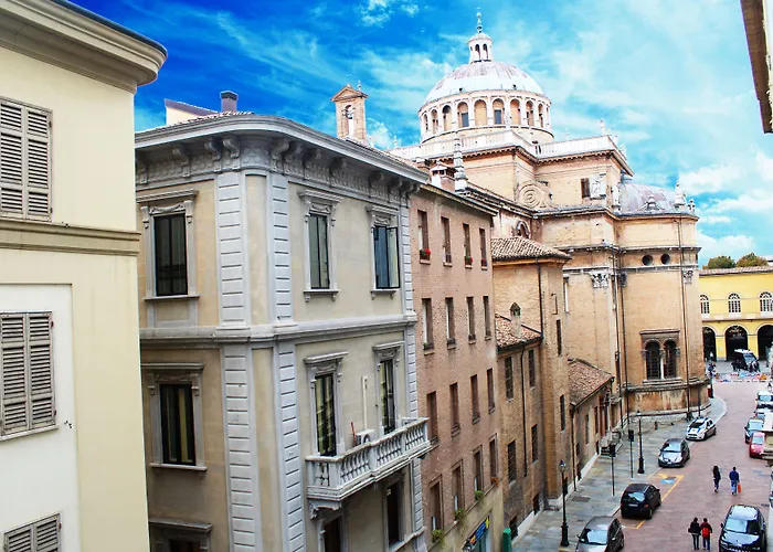 Residenza Cavour 3* Πάρμα