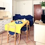 Residenza Cavour 公寓式酒店 帕爾馬