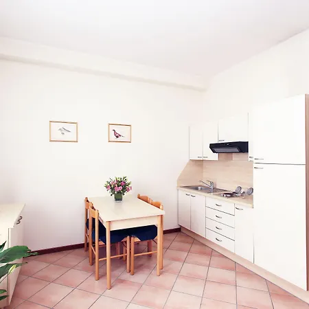 Apart-hotel Residenza Cavour 3*