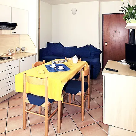 Residenza Cavour Апарт-отель Парма